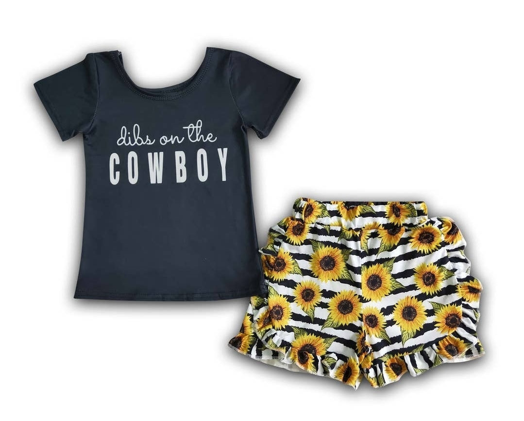 Dibs on the cowboy